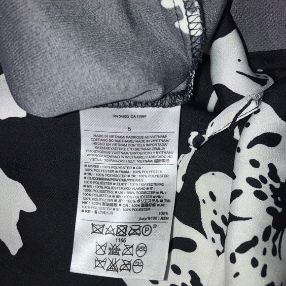 Banana Republic Summer Halter Dress Lily Print - Picture 4 of 4